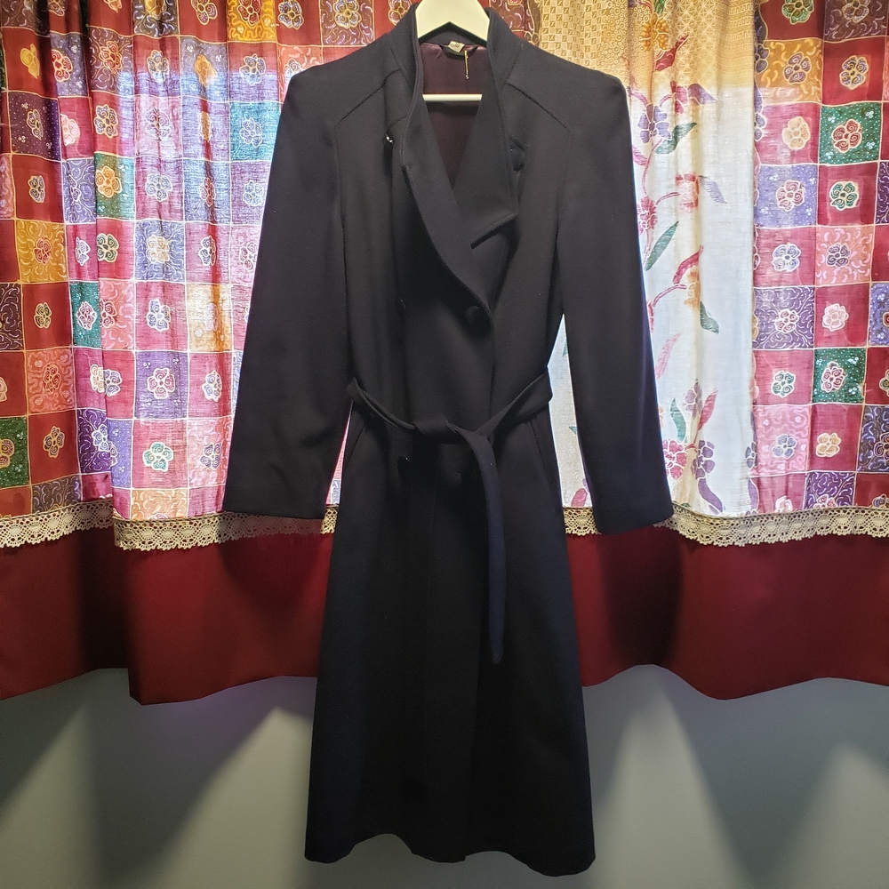 Elegant Vintage Navy Double-Breasted Westfield Wool Coat